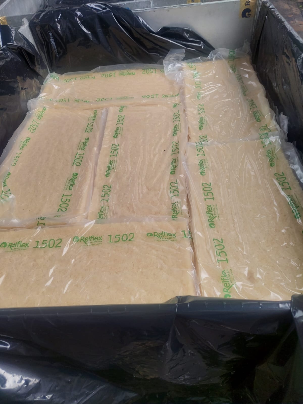 H1 Hinh Cao Su H1 Hinh Cao Su